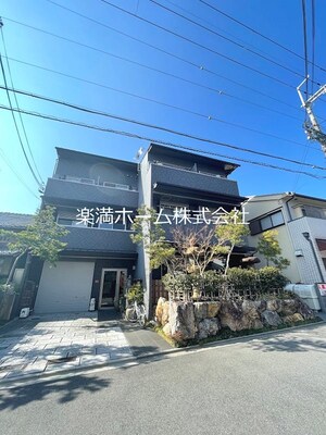 フラッティ衣笠外観写真