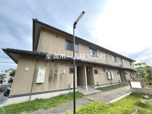 ドミールグランシャリオI外観写真