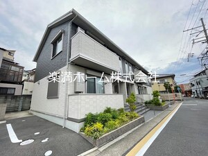 カーサフェリーチェII外観写真