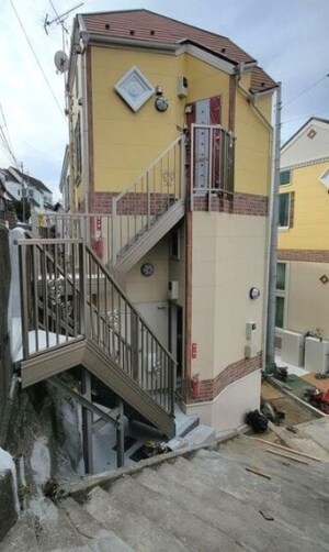 エレムⅣ外観写真