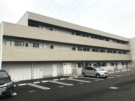 LOC′S YOKODAI外観写真