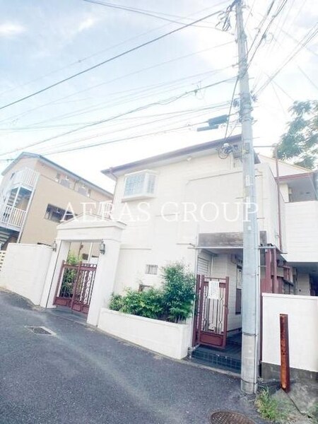 レオパレス横浜外観写真