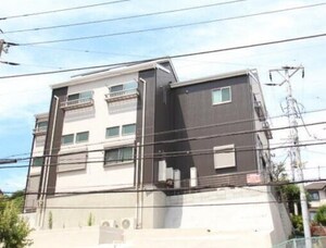 アーヴェル弘明寺外観写真