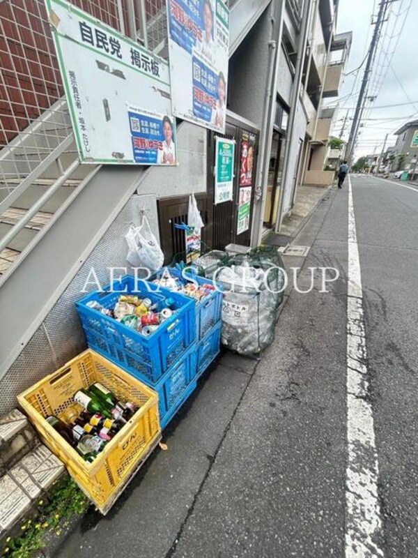 敷地内/建物