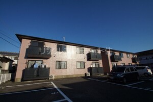 メゾンクレストA外観写真