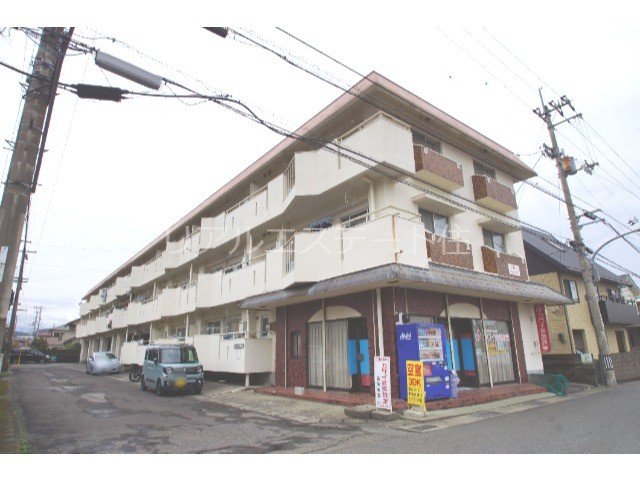 フローラ名東