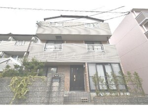 ペアスタ常三島外観写真