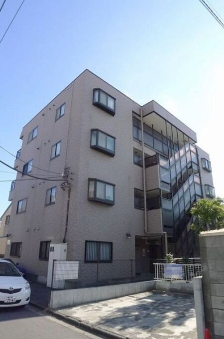 シャトルSII外観写真