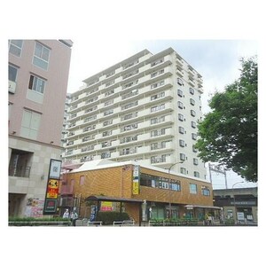 京王高尾マンション外観写真