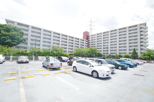 新ゆりグリーンタウンさつき街区１号棟