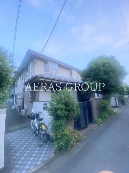 代沢戸建外観写真