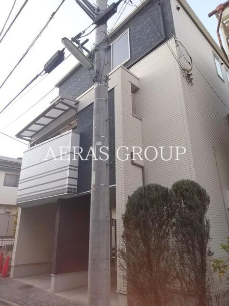 下馬戸建外観写真