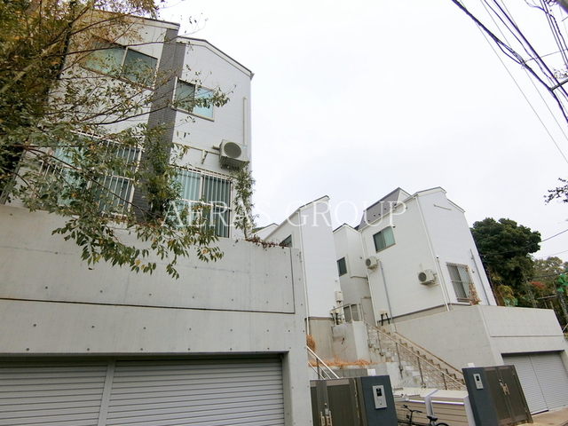 アヴァンセ成城 a棟