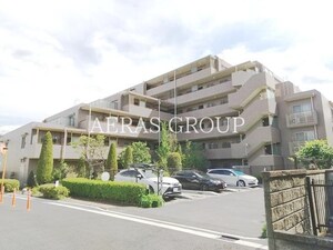 上北沢五丁目パーク・ホームズ外観写真