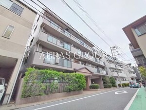 東急ドエルアルス下北沢外観写真