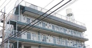三沢ビル外観写真