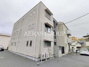 ファミーユ・ユーワ外観写真