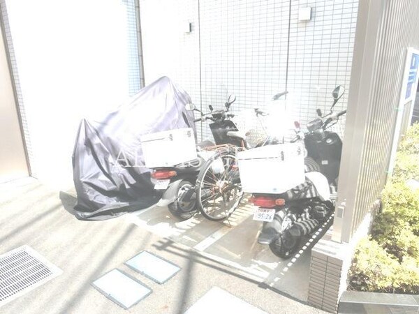 敷地内/建物(★バイク置場★)