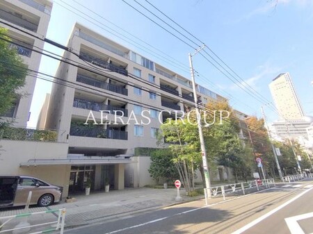 センチュリーフォレスト2号棟外観写真