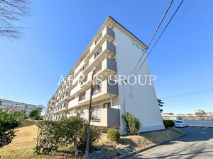習志野台団地12街区14号棟外観写真