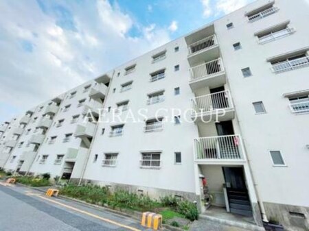 ビレッジハウス検見川6号棟外観写真