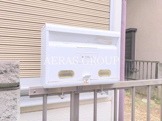 栄町8丁目貸家