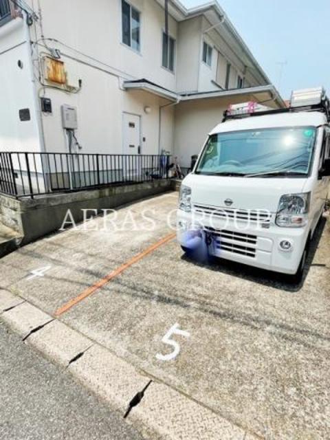 小金原タウンハウスB
