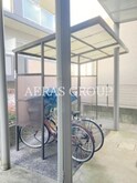 アゼリアハウス