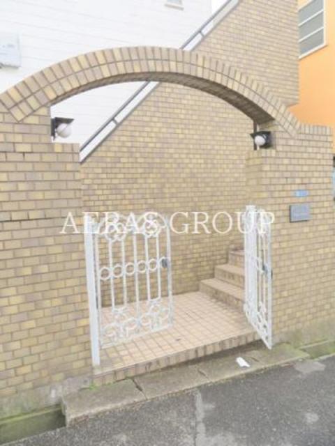 ファーストパレス