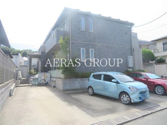 林泉館の物件外観写真