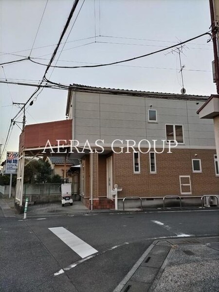 上野1丁目貸家外観写真