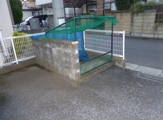 パナサンビューハイツ B棟