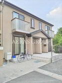 Casa Familiei A棟