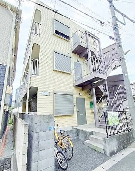 メゾン本町外観写真