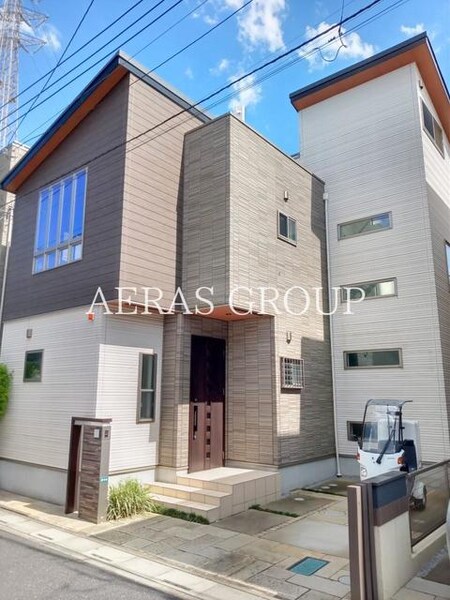 駒場戸建外観写真