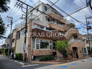 ベルメゾン松岡外観写真