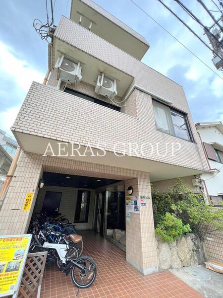 坂町マンション外観写真