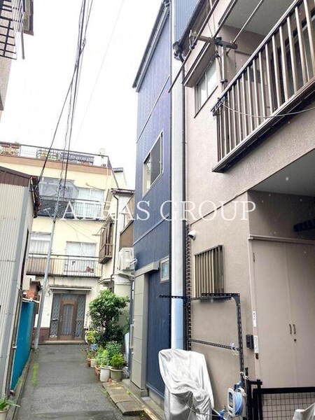 荒川6丁目戸建外観写真
