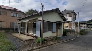川口町貸家E棟外観写真
