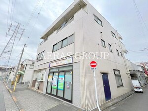一栄ビル外観写真