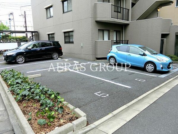 駐車場(駐車場)