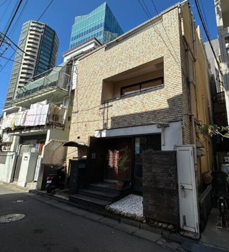 CREST六本木Ⅱ外観写真
