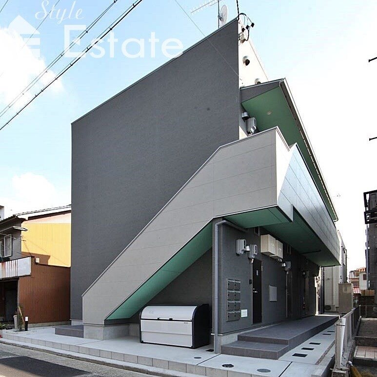 Y’s Square 中村公園の物件外観写真