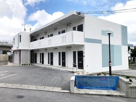 クレイノＰＲＥＭＩＵＭ宮里　57538外観写真