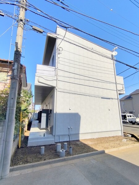 earthmore外観写真