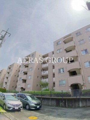 椿峰ニュータウン60街区1号棟外観写真