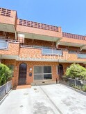 向陽町テラスハウス