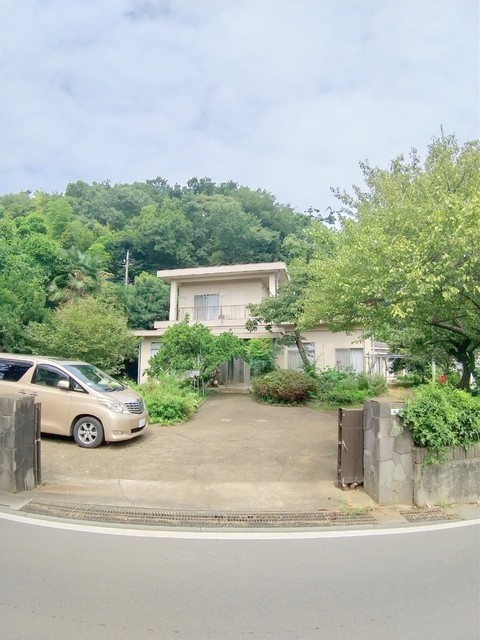 本郷平屋