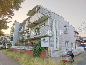 ジェネシスパートⅡ外観写真