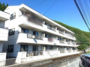 エステートＳＵＧＩ（スギ）Ⅰ棟外観写真